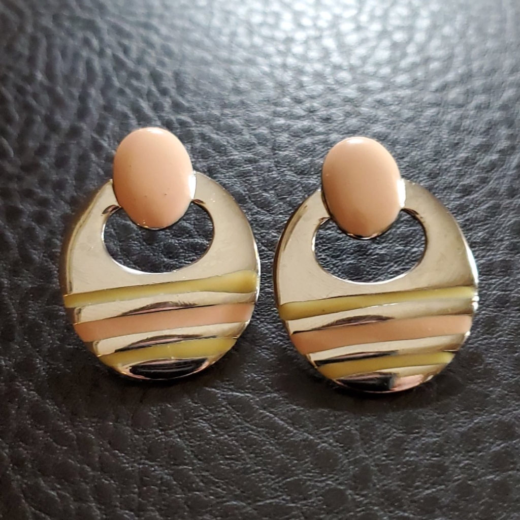 Vtg Earrings